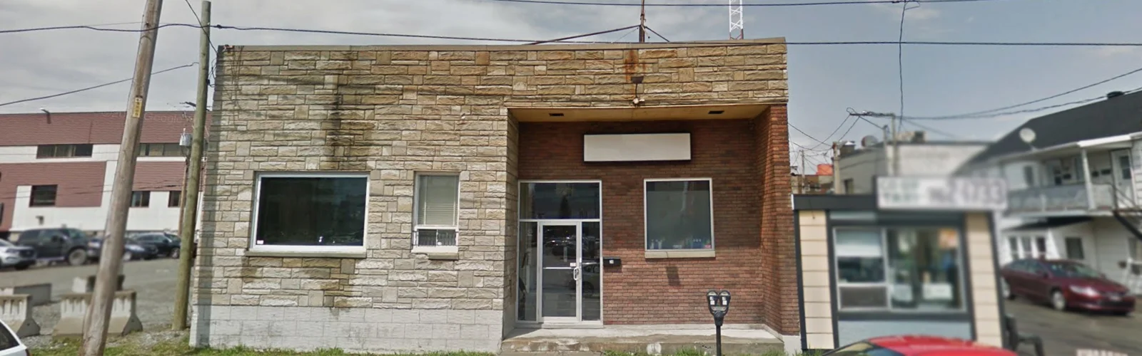 Exterior view of Mosquée de Rouyn-Noranda Rouyn-Noranda building